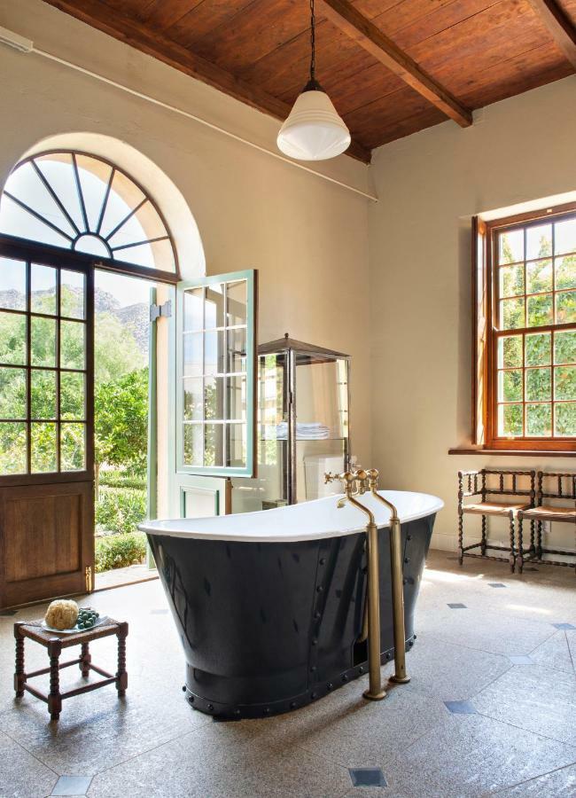Jonkmanshof - 20 Bath Bed & Breakfast Montagu Exterior photo